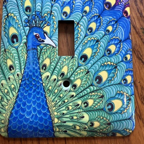 Metal Single Light Switch Cover Wall Plate Peacock Feathers 3.5"x5" - Picture 2 of 4